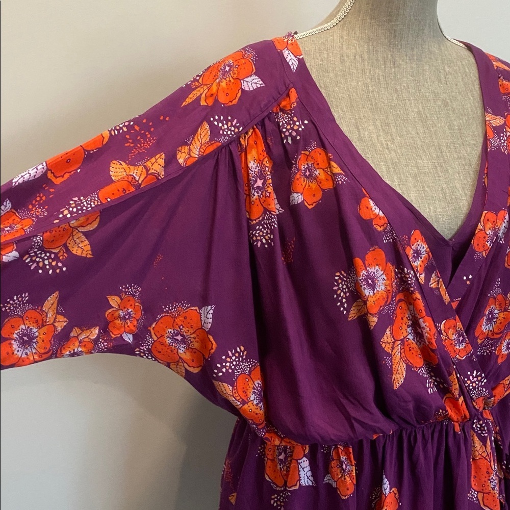 Free People Tuscan Dreams Tunic dress Plum Bell Sleeve size Medium NWT - Picture 8 of 16